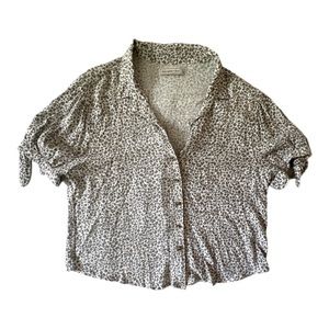 Abercrombie & Fitch Button Up